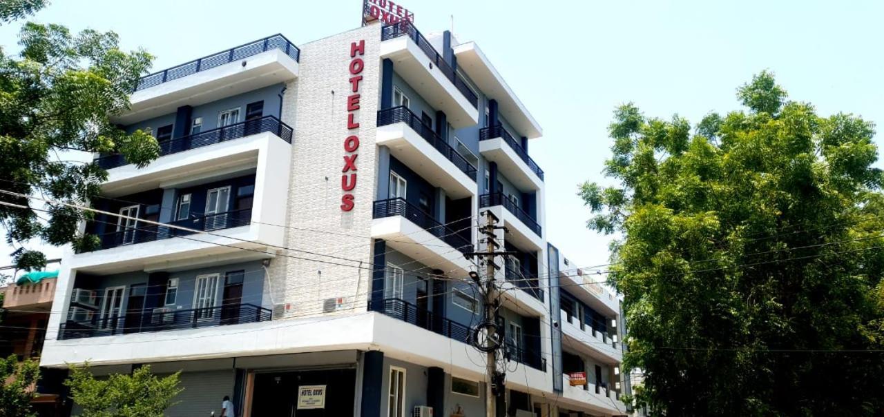 Hotel Oxus ชัยปุระ ภายนอก รูปภาพ