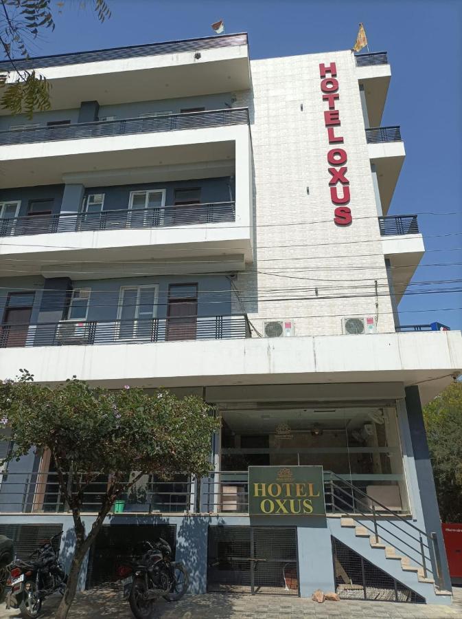 Hotel Oxus ชัยปุระ ภายนอก รูปภาพ