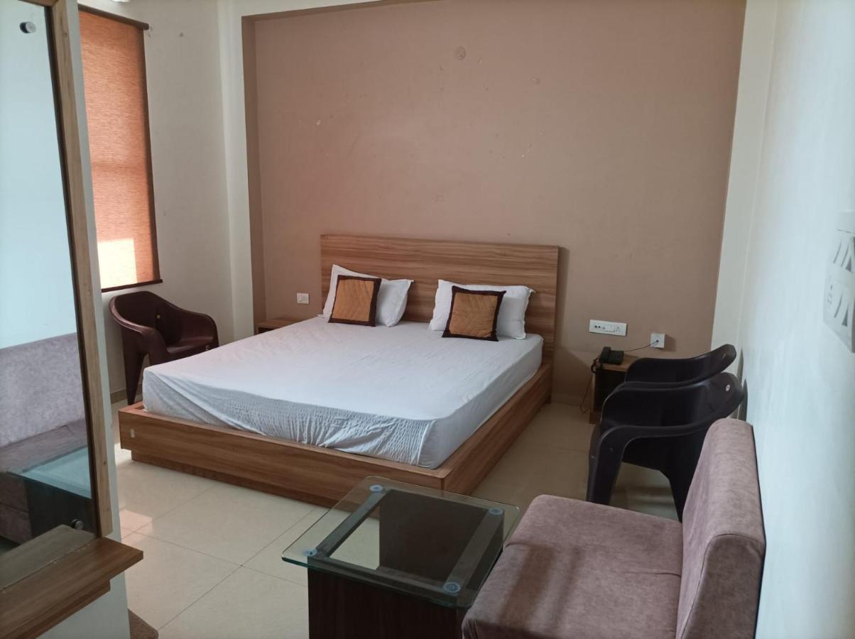 Hotel Oxus ชัยปุระ ภายนอก รูปภาพ